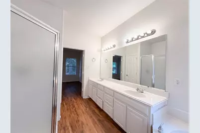 6218 Kingswood Drive, Arlington, TX 76001 - Photo 13