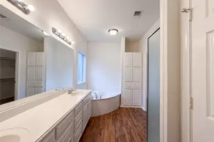 6218 Kingswood Dr, Arlington, TX 76001 - Photo 15