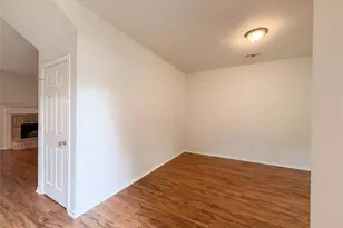6218 Kingswood Dr, Arlington, TX 76001 - Photo 7