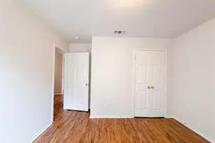 6218 Kingswood Dr, Arlington, TX 76001 - Photo 17