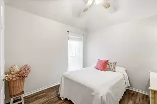 2701 Holly Brook Ct, Bedford, TX 76021 - Photo 35