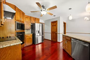4503 Lake Park Dr, Arlington, TX 76016 - Photo 15