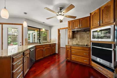 4503 Lake Park Drive, Arlington, TX 76016 - Photo 13