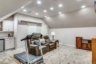 221 Hart Ct, Runaway Bay, TX 76426 - Photo 19