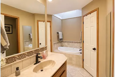 107 Byron Nelson Street, Stephenville, TX 76401 - Photo 11
