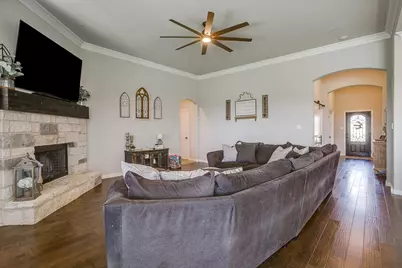 7825 Sagebrush Lane, Godley, TX 76044 - Photo 9