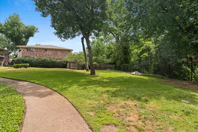 7806 Royal Lane #224, Dallas, TX 75230 - Photo 31
