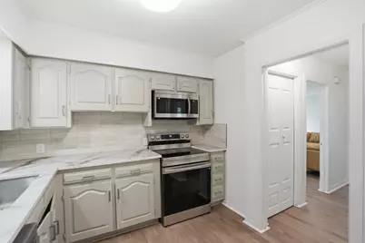 1534 N Atoll Drive, Dallas, TX 75216 - Photo 7