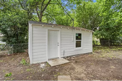 1534 N Atoll Drive, Dallas, TX 75216 - Photo 23