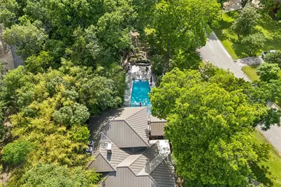 404 W Greenbriar Lane, Dallas, TX 75208 - Photo 33