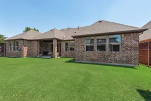 8704 Shadywood Ln, North Richland Hills, TX 76182 - Photo 37