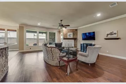8704 Shadywood Lane, North Richland Hills, TX 76182 - Photo 19