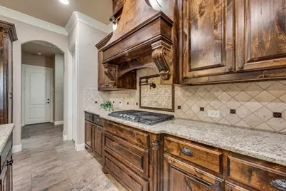 8704 Shadywood Lane, North Richland Hills, TX 76182 - Photo 17