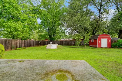 3225 E Houston Street, Paris, TX 75460 - Photo 19