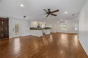 2524 Watauga Rd, Fort Worth, TX 76111 - Photo 9