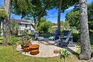 726 Forest St, Grapevine, TX 76051 - Photo 23