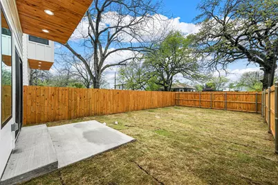 2507 Birmingham Avenue, Dallas, TX 75215 - Photo 31