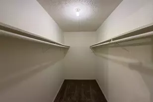 6415 Elm Springs Dr, Arlington, TX 76001 - Photo 15