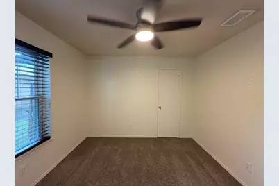 6415 Elm Springs Drive, Arlington, TX 76001 - Photo 19