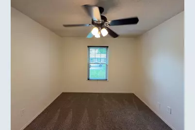 6415 Elm Springs Drive, Arlington, TX 76001 - Photo 25