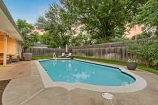 3004 Mossy Oak Ln, Bedford, TX 76021 - Photo 5