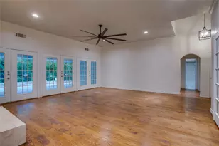 18512 Crownover Ct, Dallas, TX 75252 - Photo 13