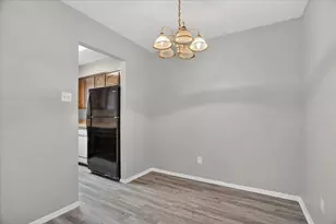 119 Del Rio Ave, Benbrook, TX 76126 - Photo 5