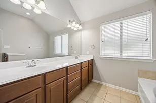 8716 Golden Sunset Trail, Fort Worth, TX 76244 - Photo 17