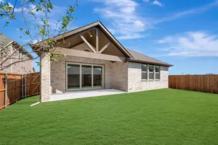 1007 Candlewyck Dr, Justin, TX 76247 - Photo 25