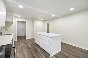 1265 E Maddox Ave, Fort Worth, TX 76104 - Photo 11