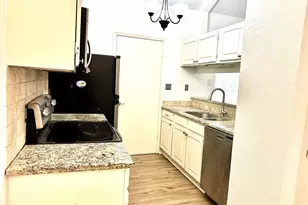 5981 Arapaho Rd, Dallas, TX 75248 - Photo 9