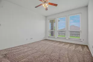 1401 Elkford Ln, Fort Worth, TX 76247 - Photo 7