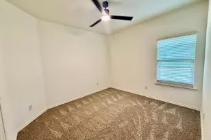 1401 Elkford Ln, Fort Worth, TX 76247 - Photo 9
