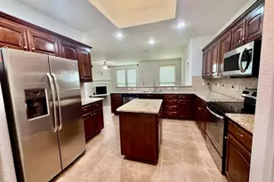 1401 Elkford Ln, Fort Worth, TX 76247 - Photo 5