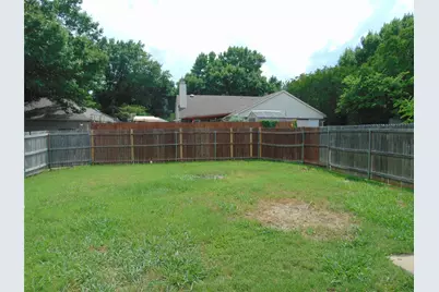 1012 Opal Drive, DeSoto, TX 75115 - Photo 11