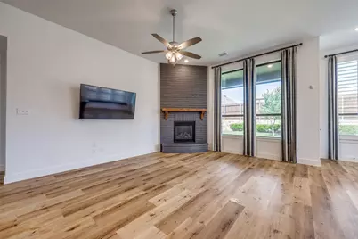 914 Songbird Lane, Sherman, TX 75092 - Photo 5