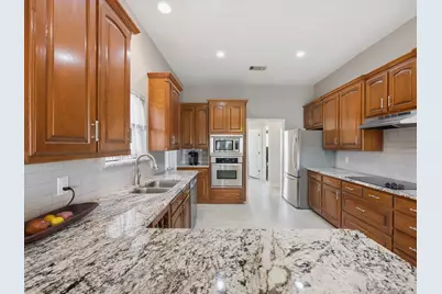 10106 Ravenswood Road, Granbury, TX 76049 - Photo 5