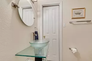 709 Creek Walk Pl, Arlington, TX 76015 - Photo 27