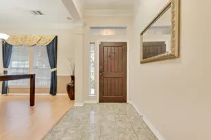 709 Creek Walk Pl, Arlington, TX 76015 - Photo 3