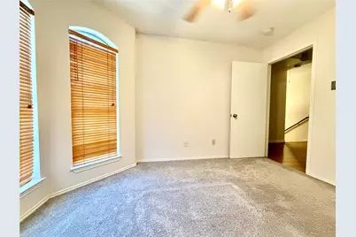 1720 Circle Creek Drive, Lewisville, TX 75067 - Photo 19