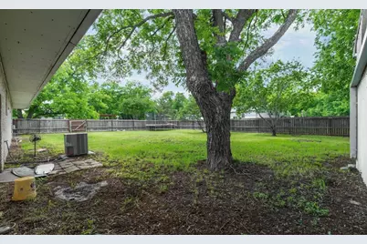 302 S Broadway Street, Blanket, TX 76432 - Photo 25