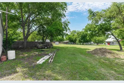 302 S Broadway Street, Blanket, TX 76432 - Photo 27