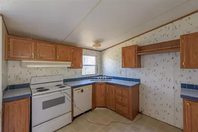 17256 Countrywood, Lindale, TX 75771 - Photo 9
