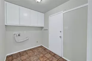 1104 Woodridge Dr, Azle, TX 76020 - Photo 13