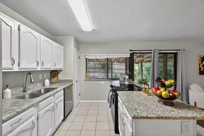 6506 Blackberry Drive, Arlington, TX 76016 - Photo 17