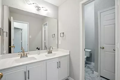 6605 Oxford Lane, The Colony, TX 75056 - Photo 21