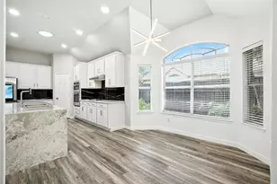 6605 Oxford Ln, The Colony, TX 75056 - Photo 9