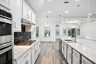 6605 Oxford Ln, The Colony, TX 75056 - Photo 13