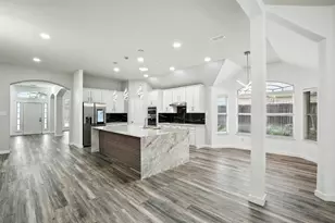 6605 Oxford Ln, The Colony, TX 75056 - Photo 11