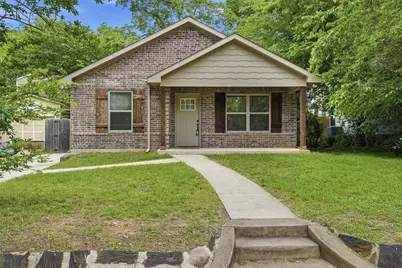921 W Day Street, Denison, TX 75020 - Photo 1